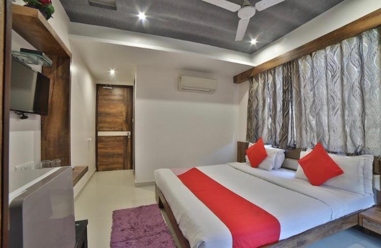 Hotel Green Apple Gandhinagar Esterno foto